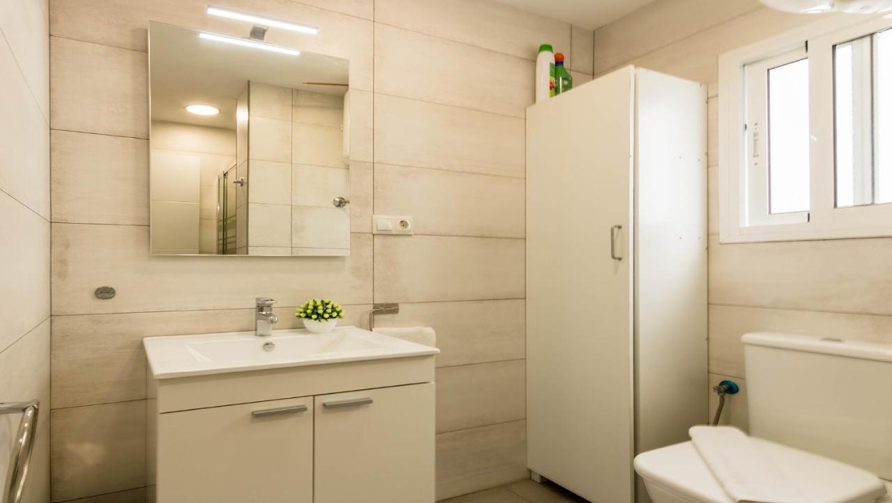 Apartamento Santa Justa Севілья Екстер'єр фото